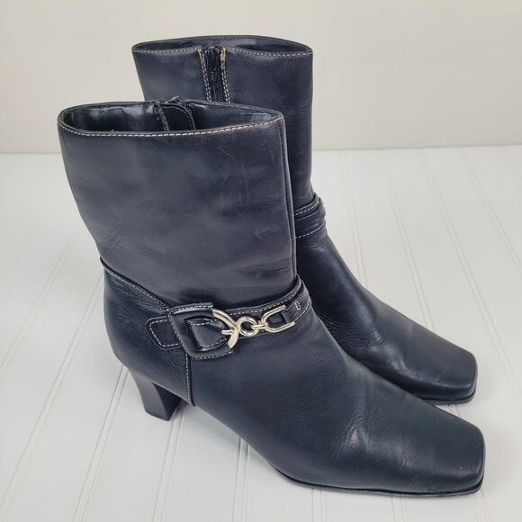 Apostrophe Drama Womens 8M Black Leather Ankle Boots Retro Square Toe Heeled Y2K - Picture 1 of 9